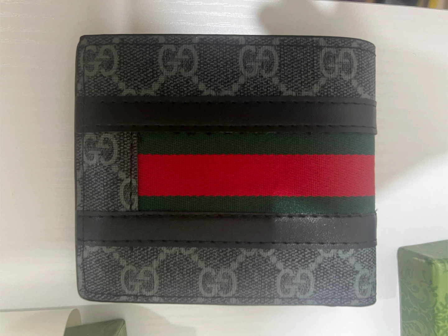 Gucci Wallet with Box !!NEED GONE ASAP!! - photo 3