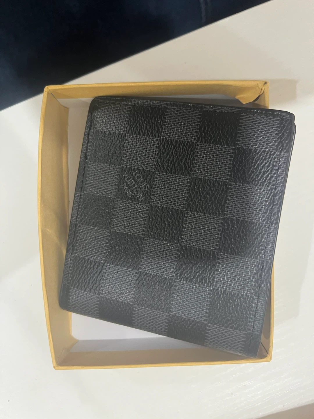 Louis Vuitton Damier Graphite Wallet !!NEED GONE ASAP!! - photo 3