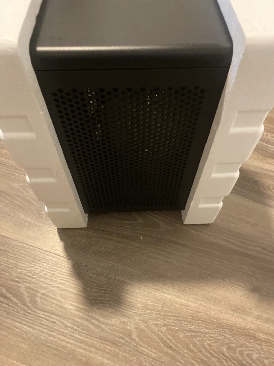 Cooler Master Silencio S400 Computer Case - photo 2