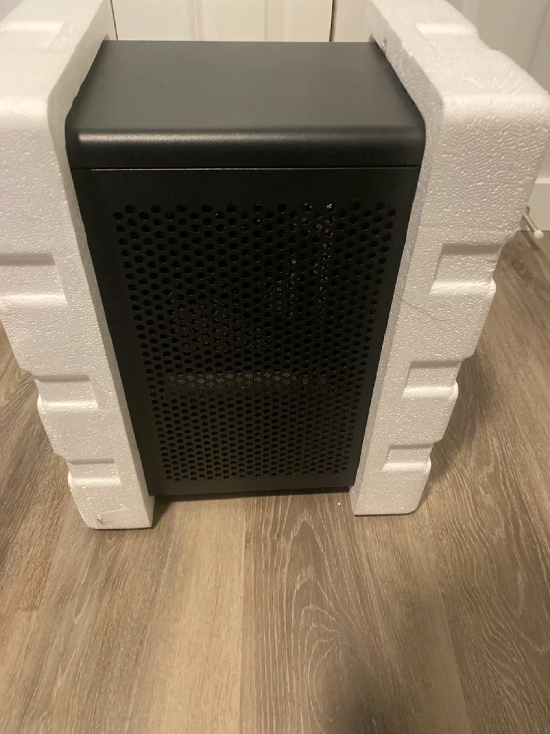 Cooler Master Silencio S400 Computer Case