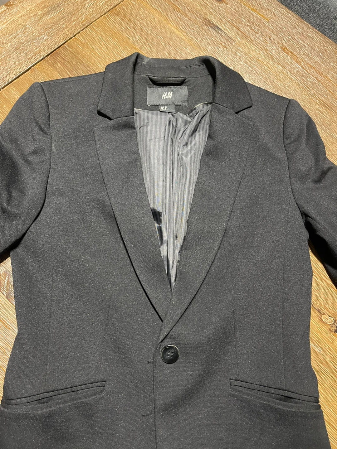 H&M Black Blazer - Size US 4 - photo 2