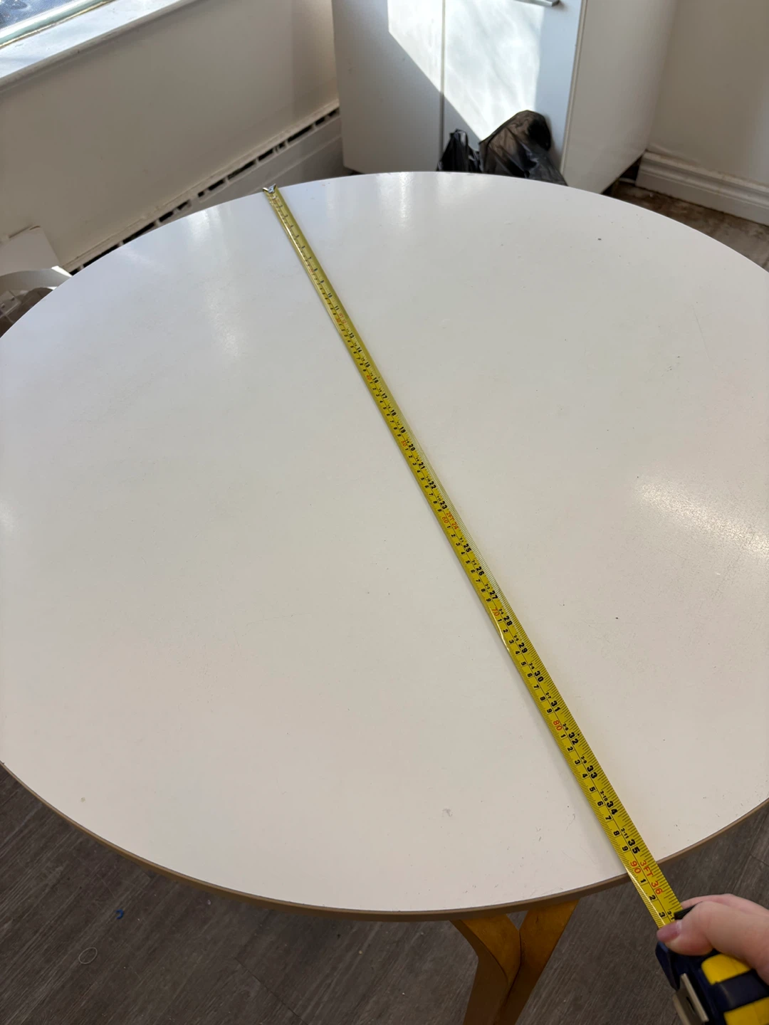 Round White Table