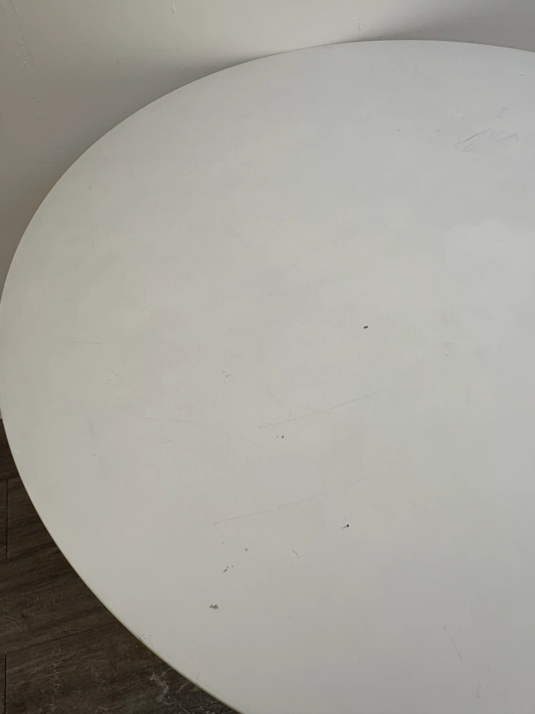 Round White Dining Table - photo 2