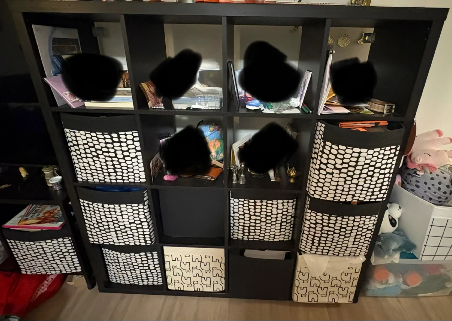 IKEA shelf unit - photo 2