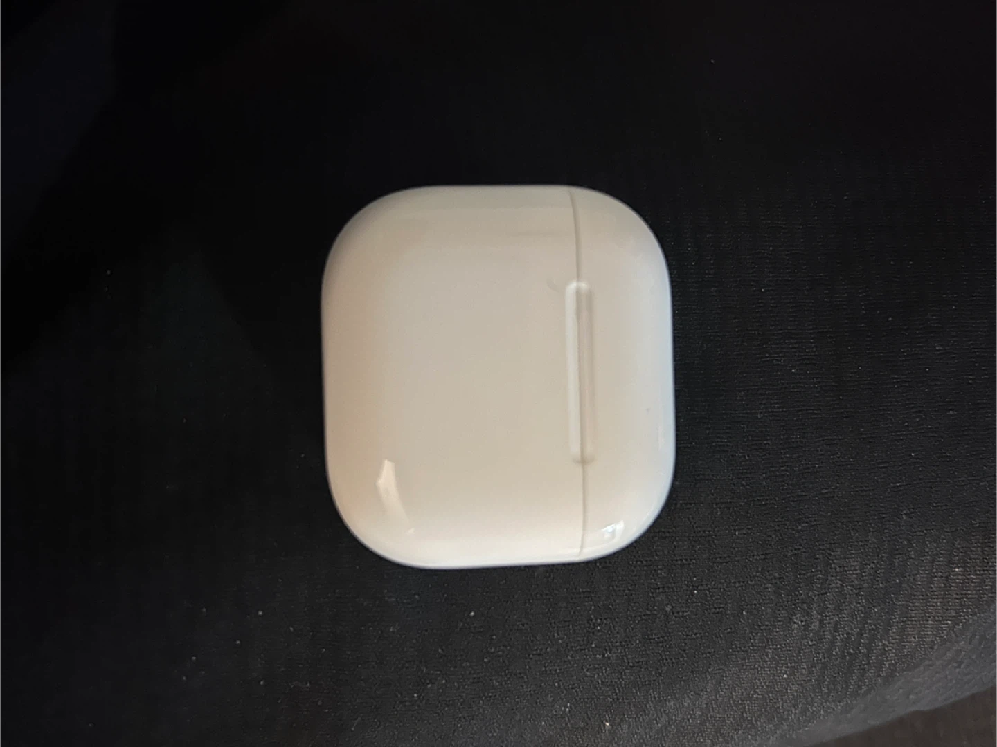 Apple AirPods 4