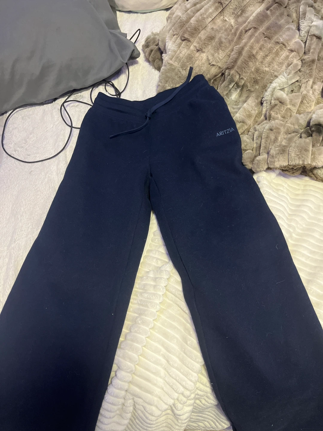 Aritzia Navy Blue Sweatpants