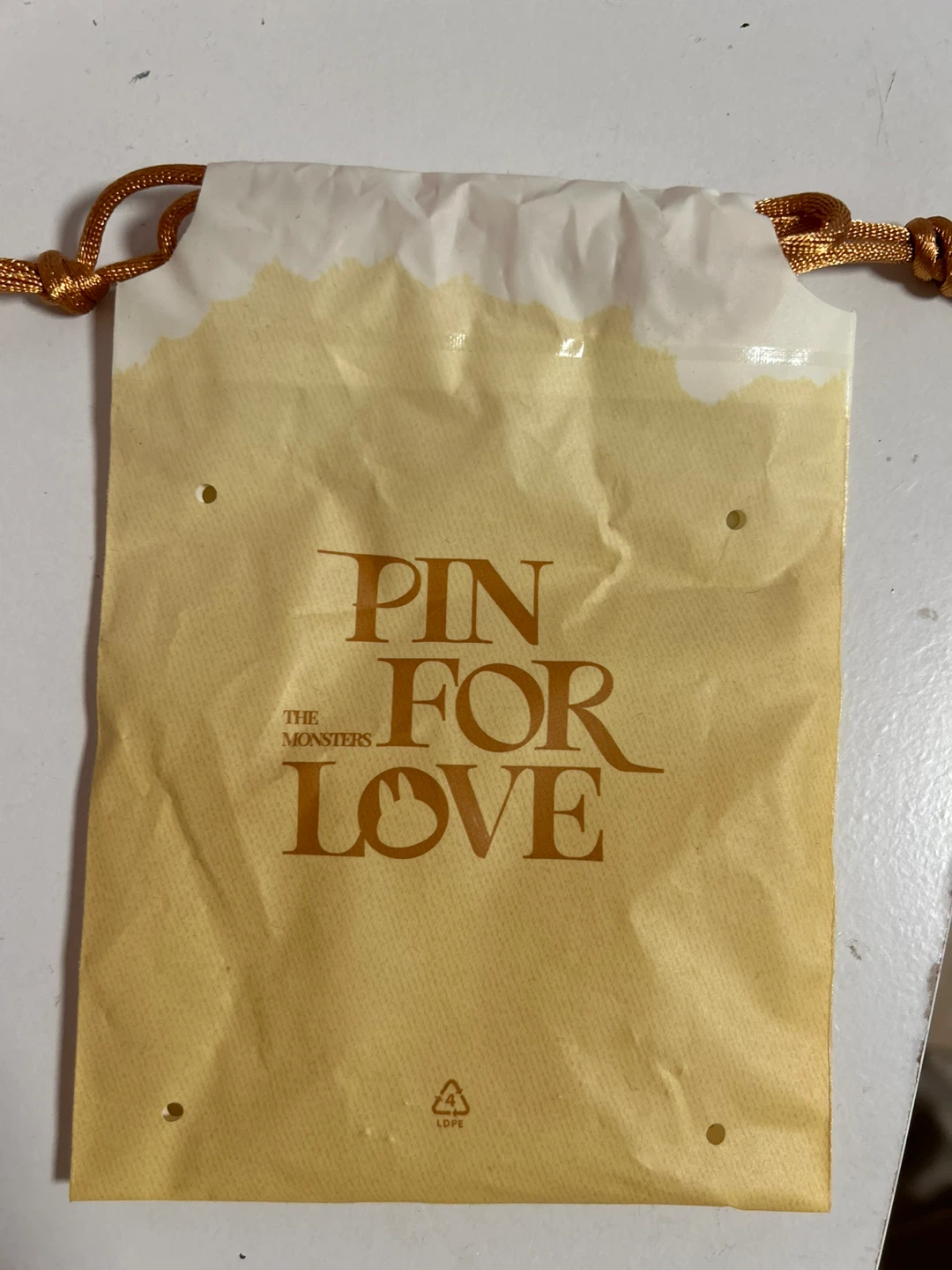 POP MART The Monsters PIN FOR LOVE Joy Keychain - photo 3