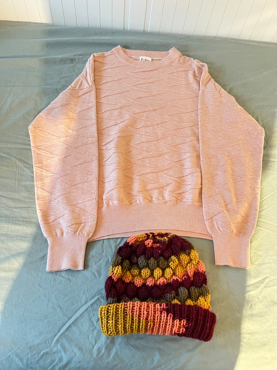 El Shing Fashion Pink Sweater