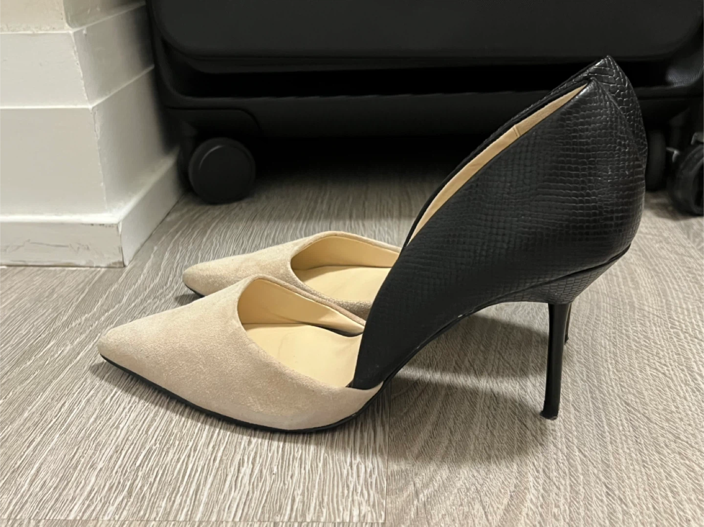 Zara Woman Beige & Black Heels - photo 2