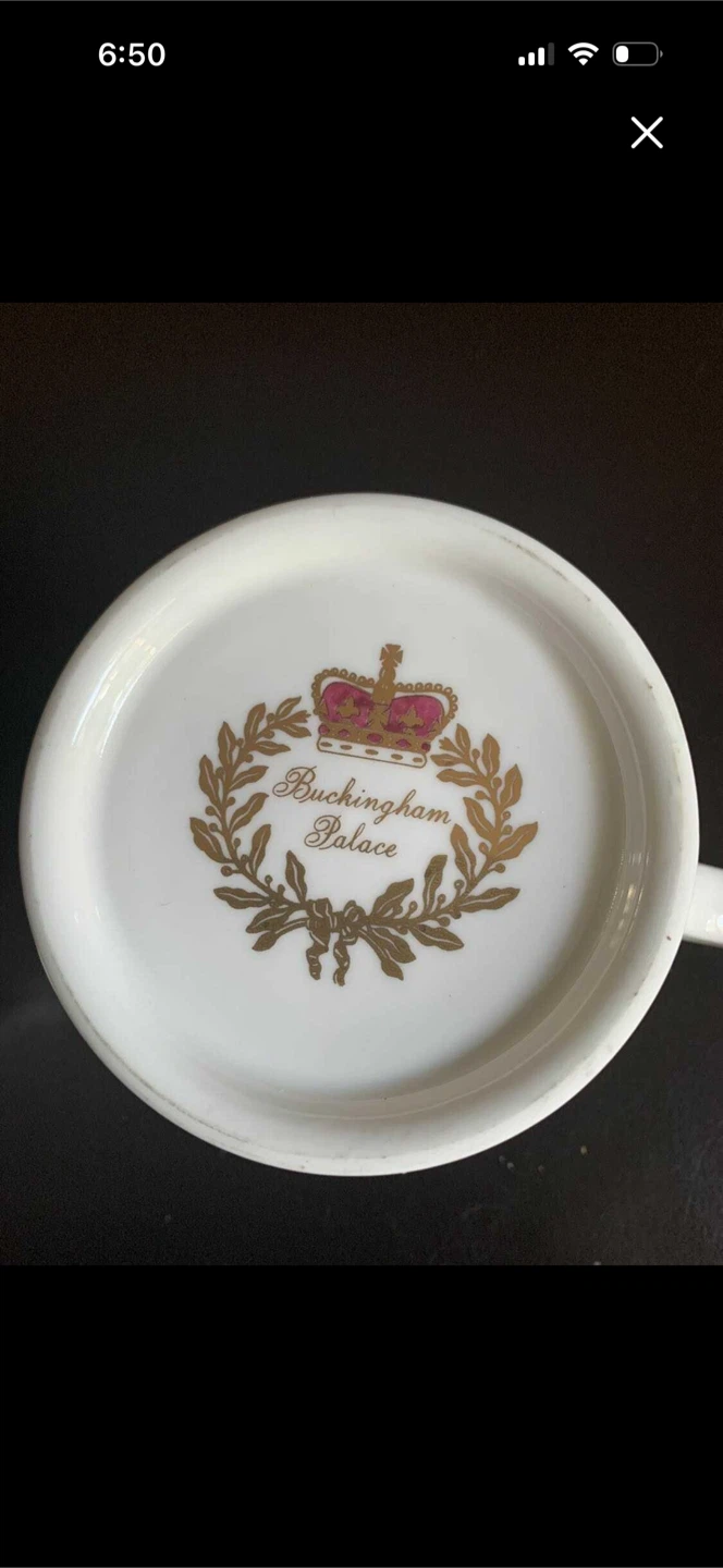 Buckingham Palace Mugs - Set of 2 - photo 2