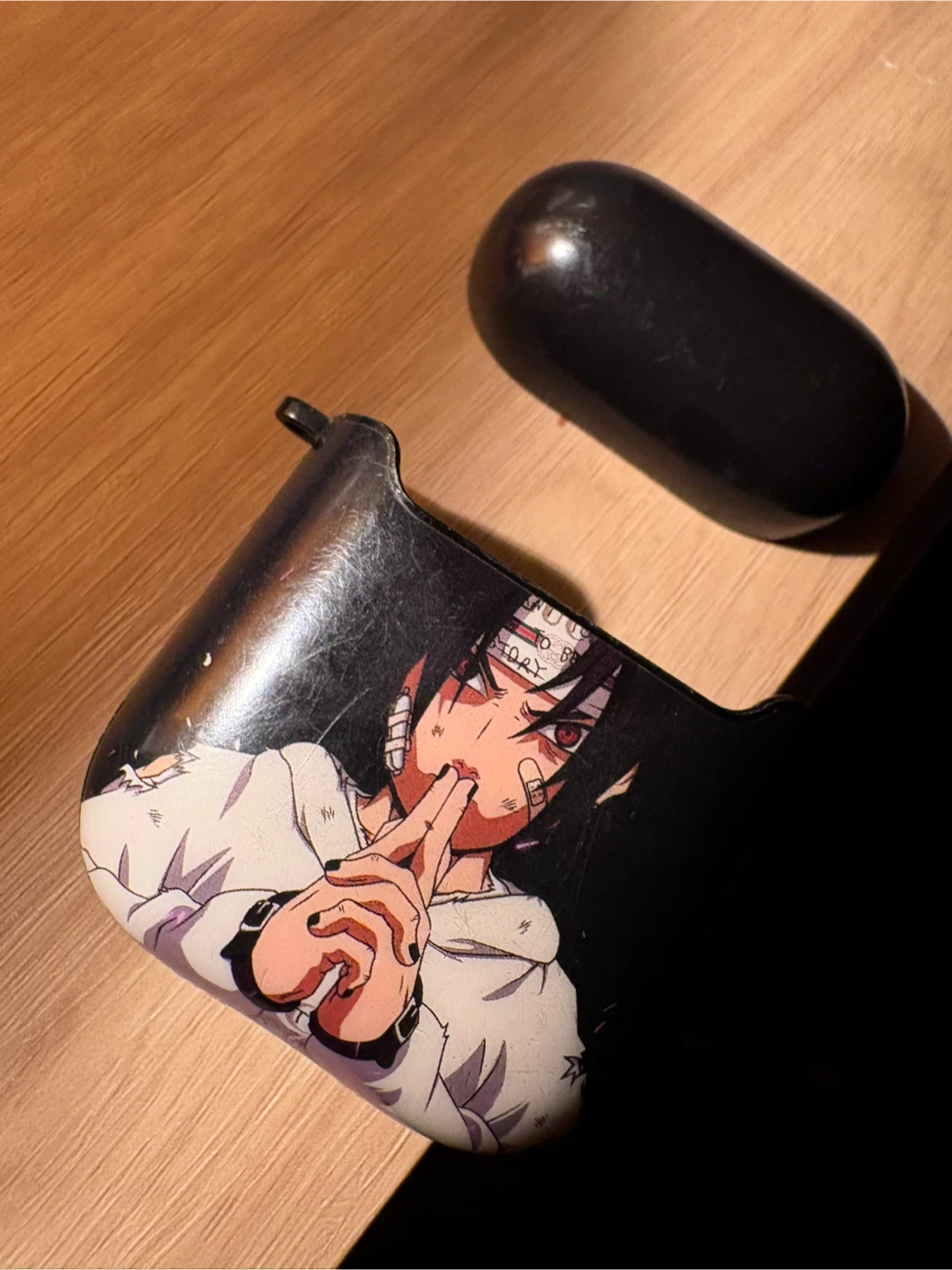 AirPods 2 generation Charging Case - photo 4