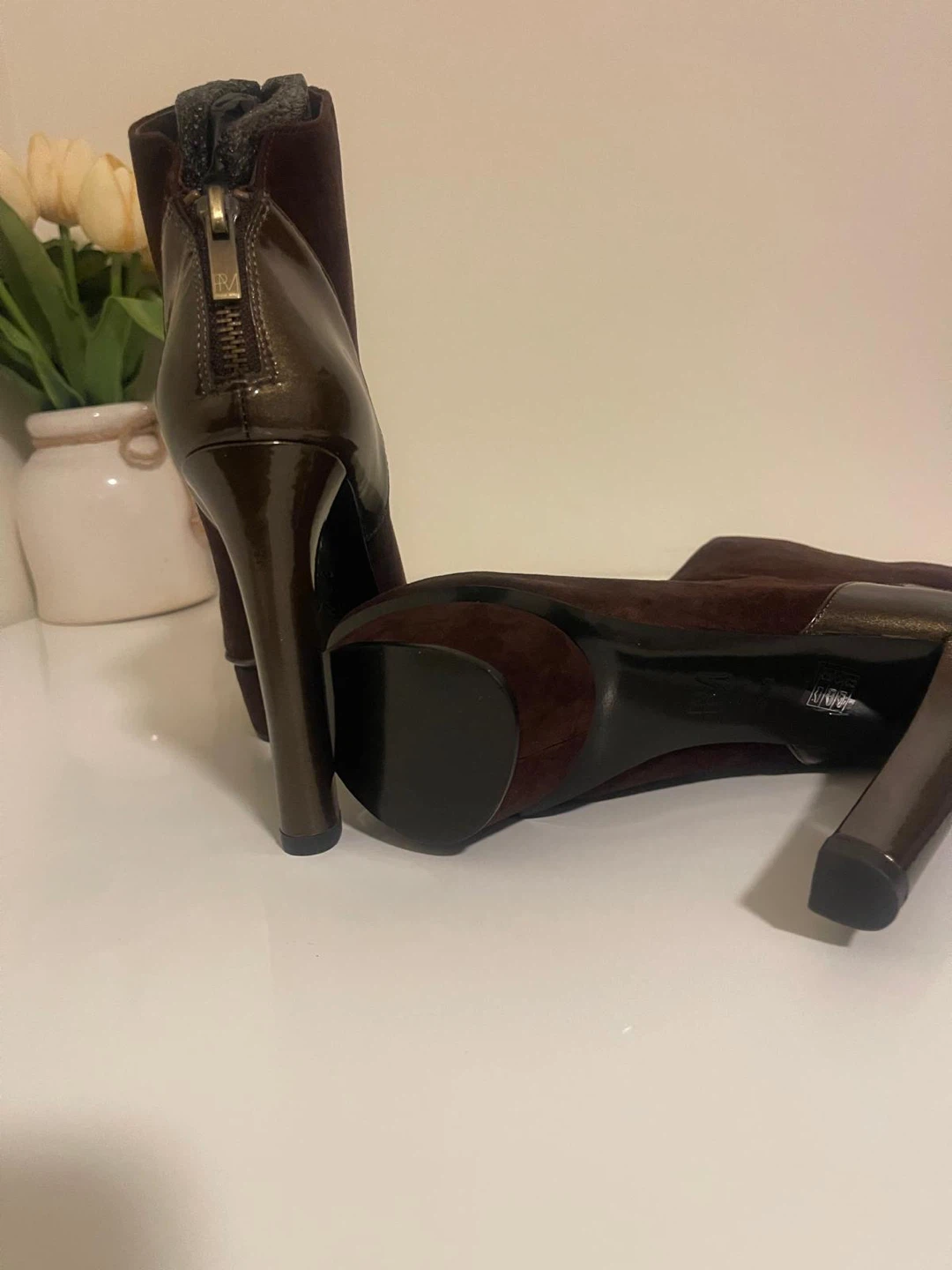 RM Collection Brown Suede Platform Boots - Size 6.5M - photo 2