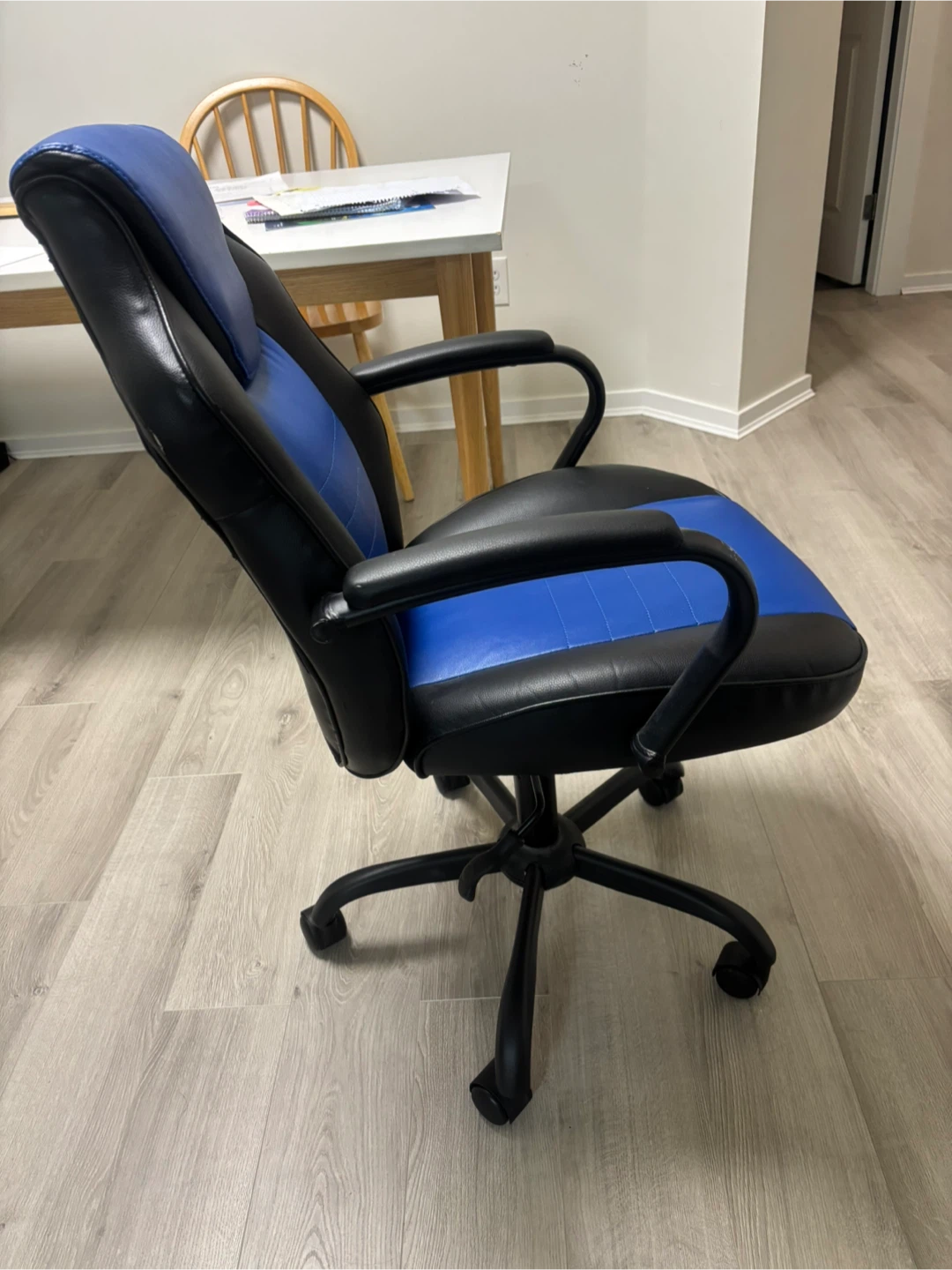 Black and Blue Gaming Chair / office chair - photo 2