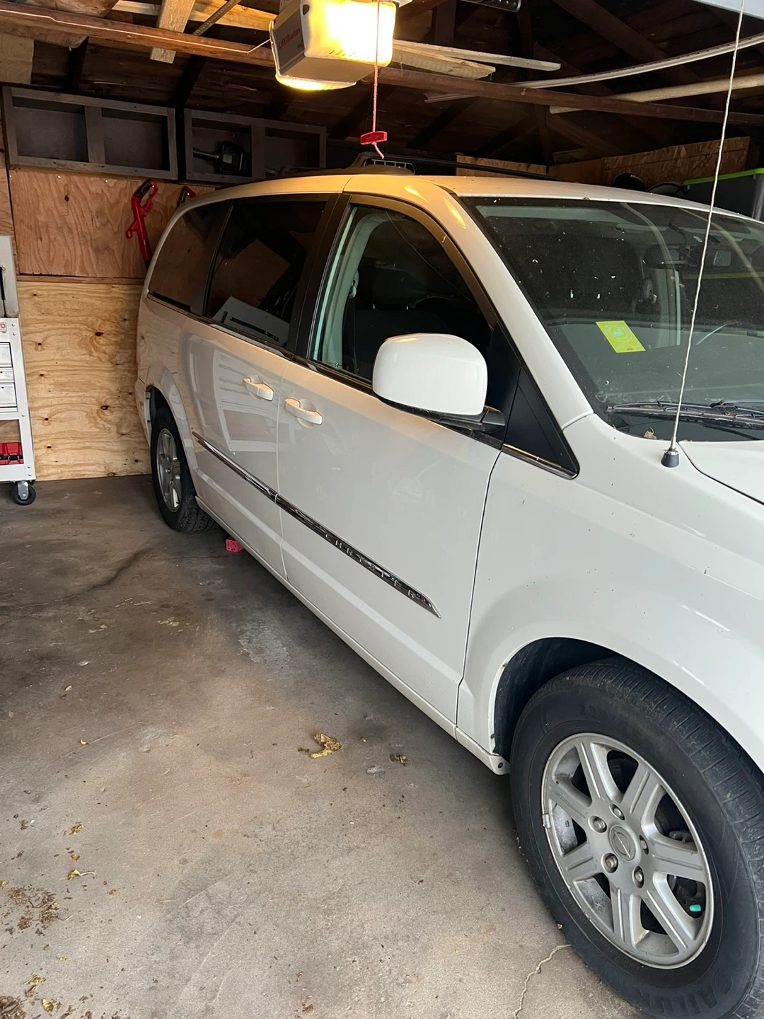 2010 Chrysler Town & Country Minivan