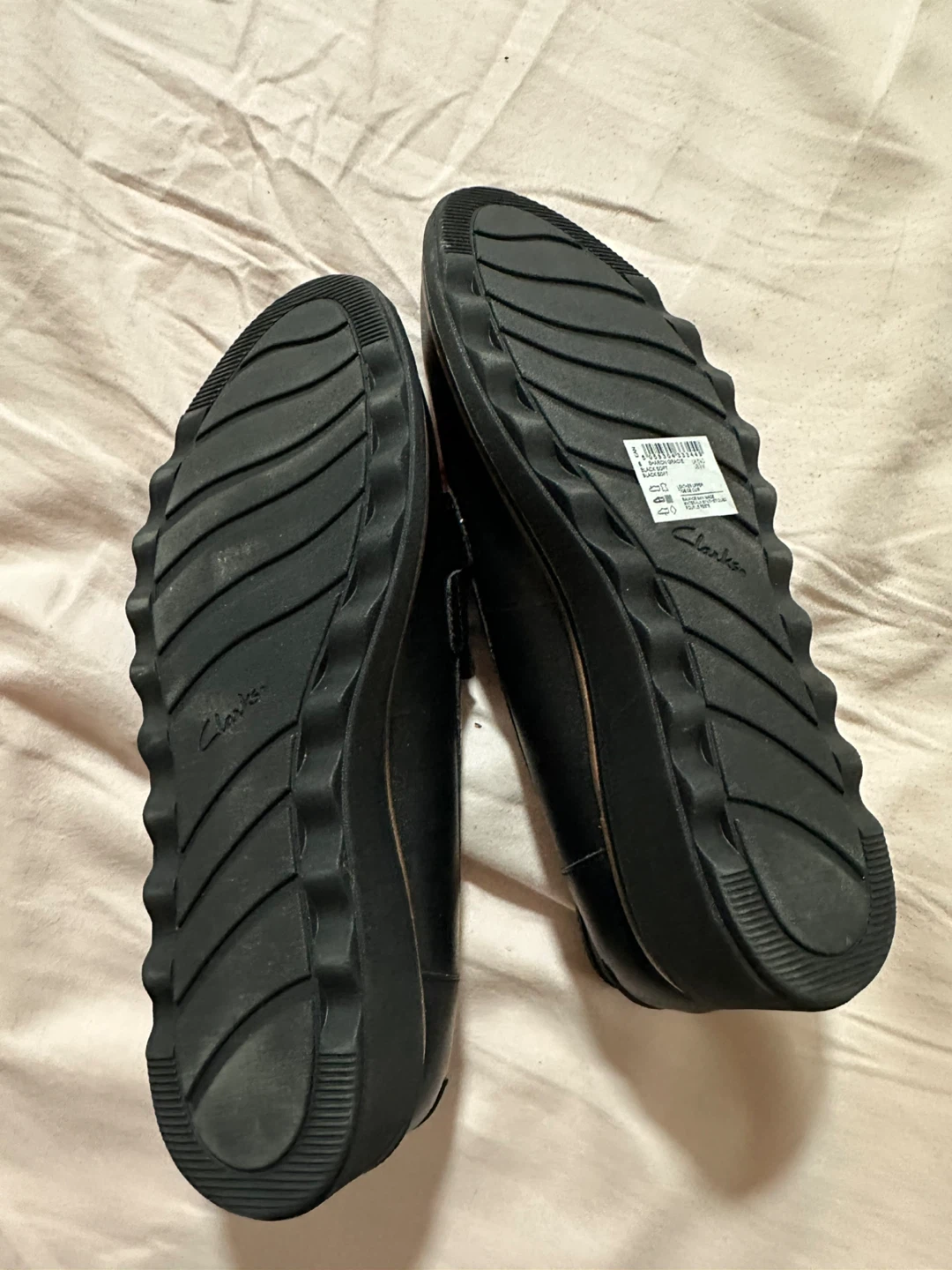Clarks Sharon Gracie Black Loafers - US 9M - photo 3