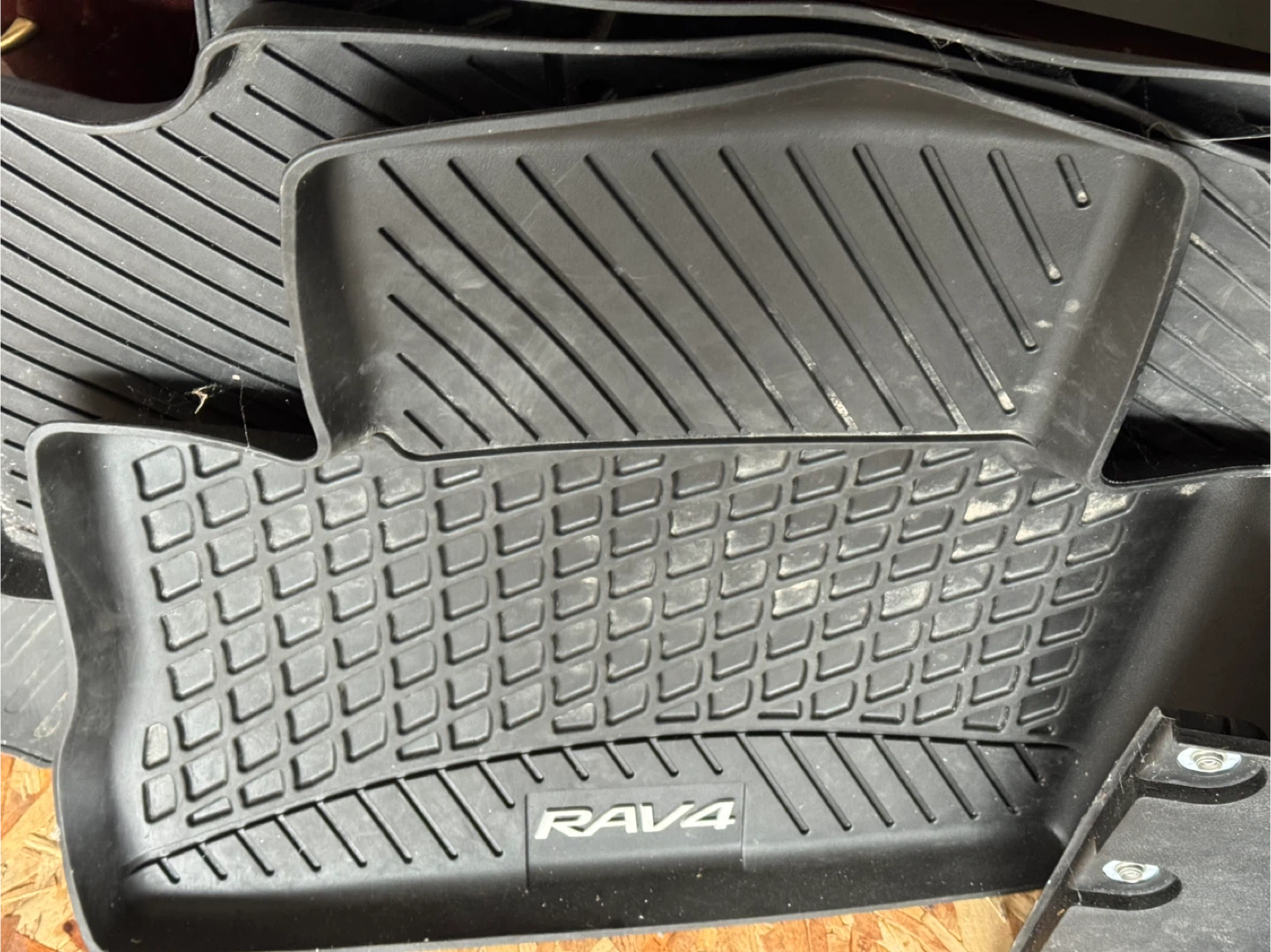RAV4 Black Floor Mats