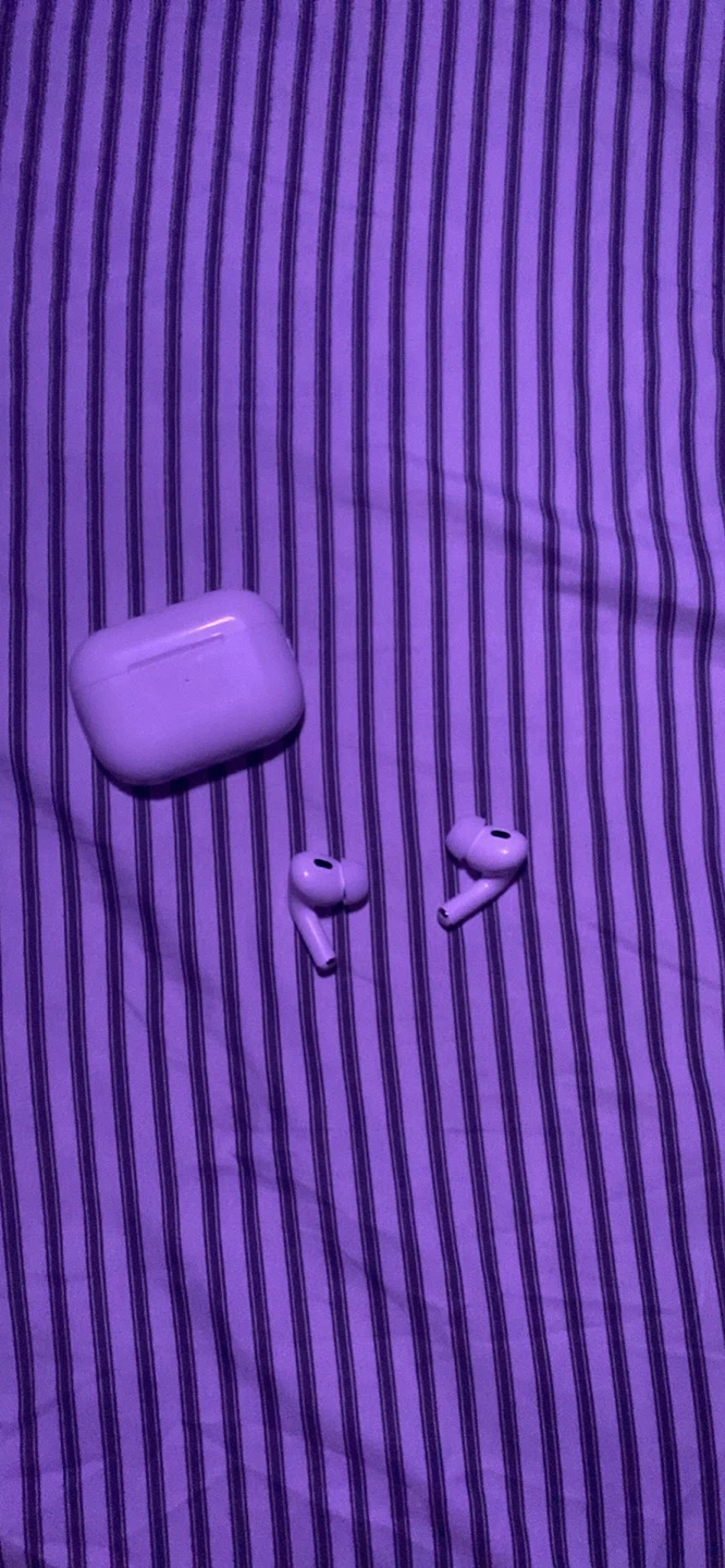 Apple AirPods Pro - photo 2