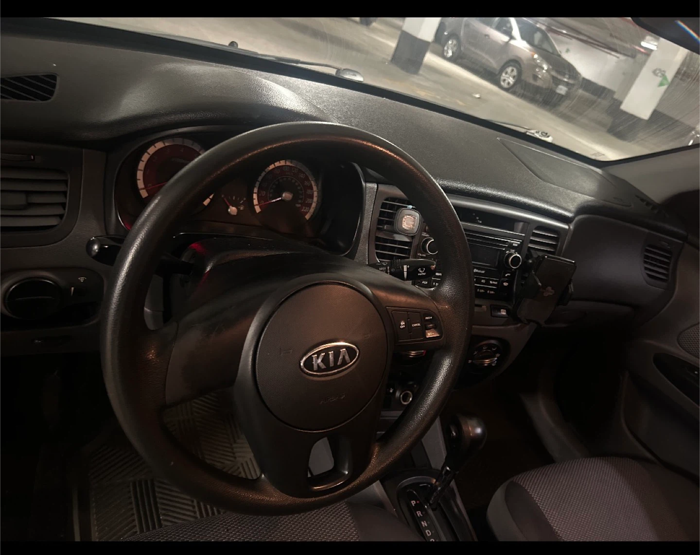 Kia Rio  2010 - Great Condition!