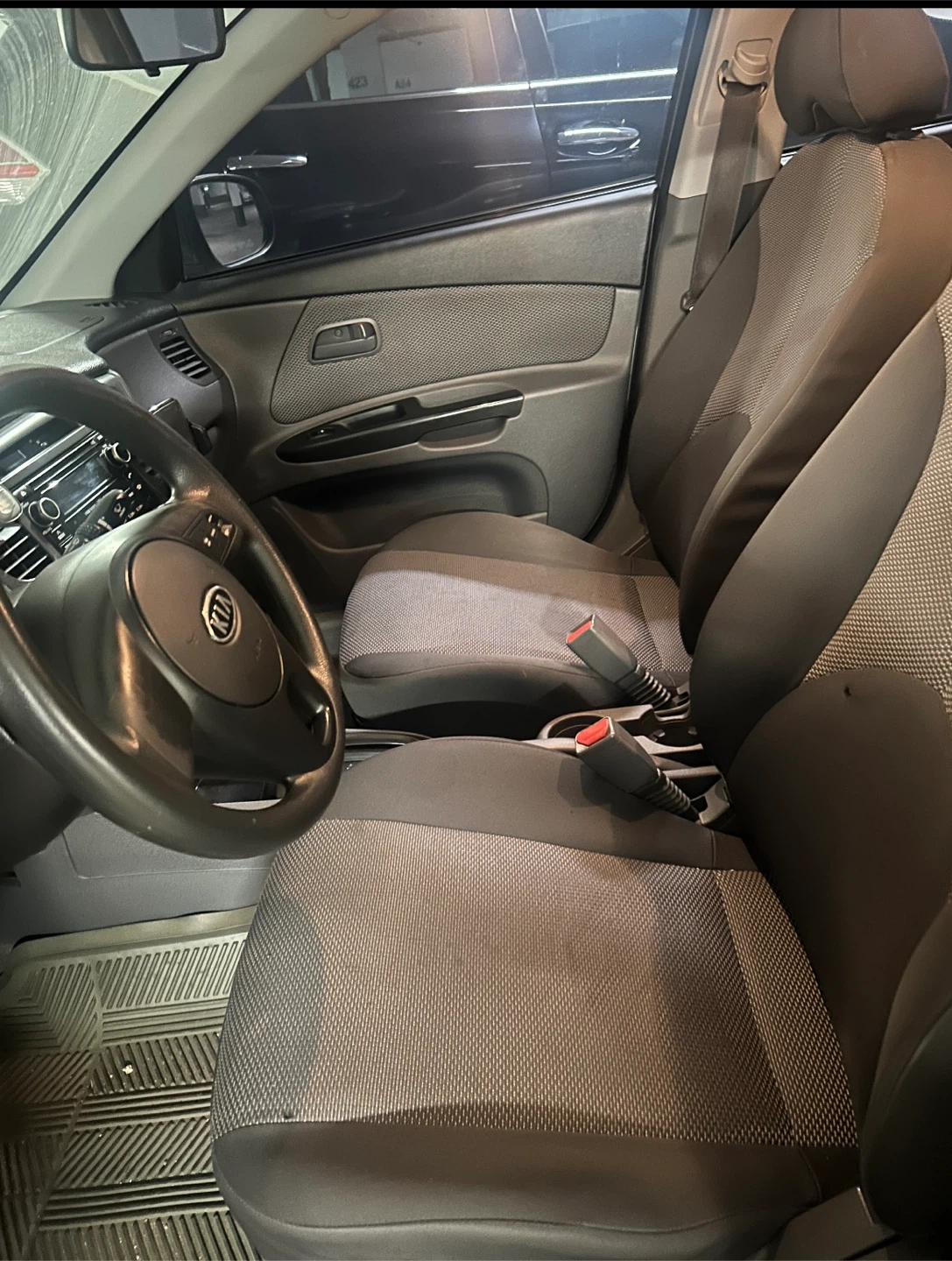 Kia Rio  2010 - Great Condition! - photo 3