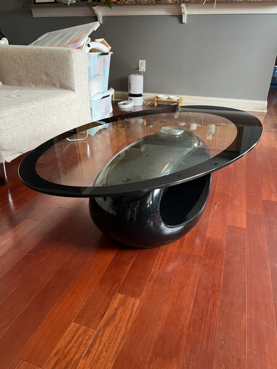 Mecor Black Oval Glass Coffee Table with Round Hollow Base