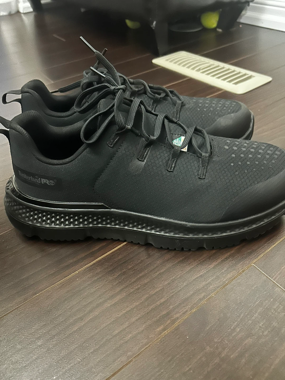 Size 10.5 W timberland safety shoes - photo 5
