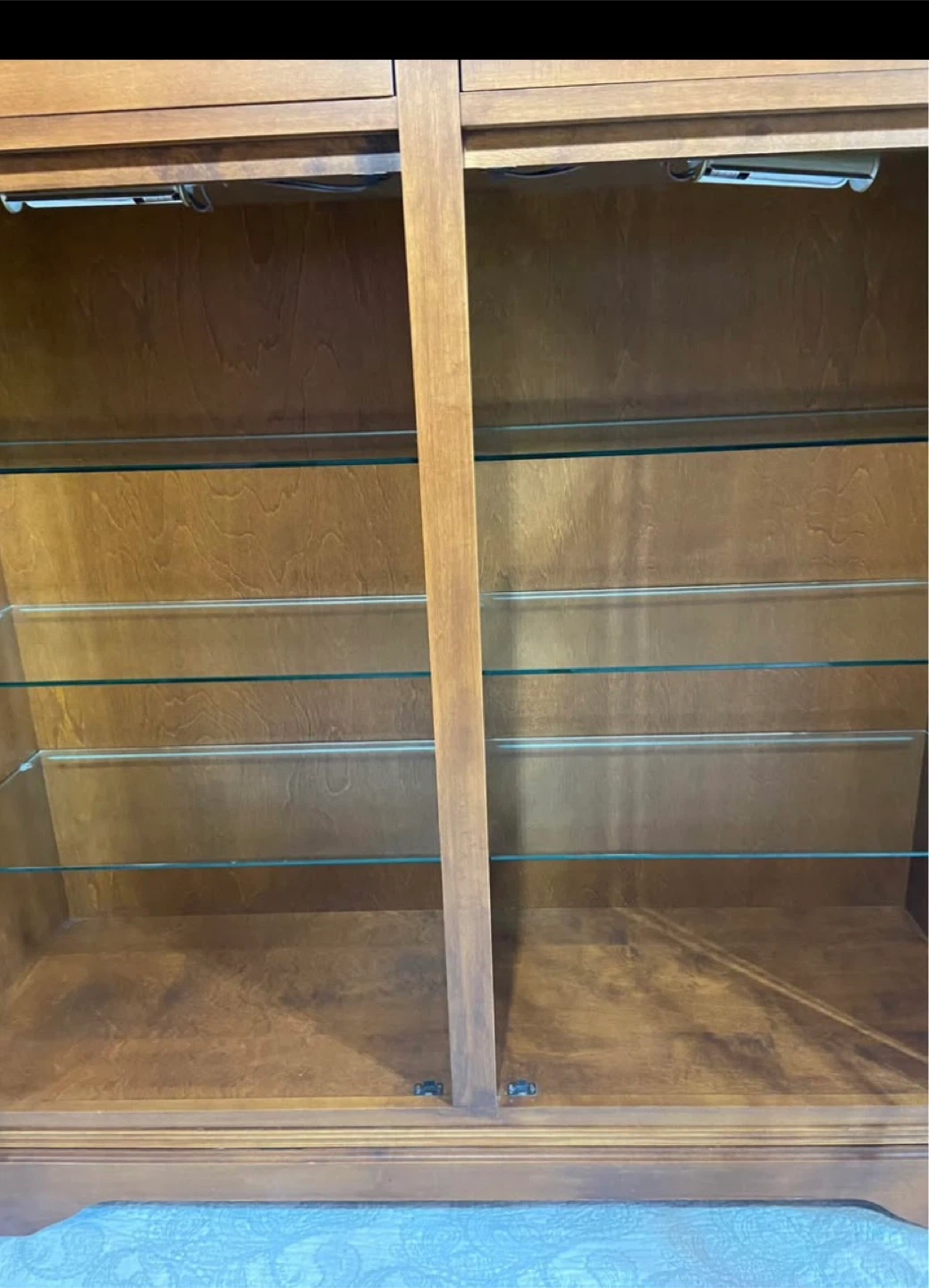 Wooden Display Cabinet with Glass Doors - photo 3