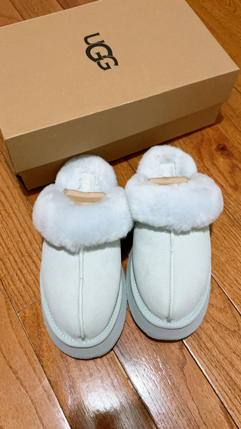UGG Slippers - Like New - photo 2