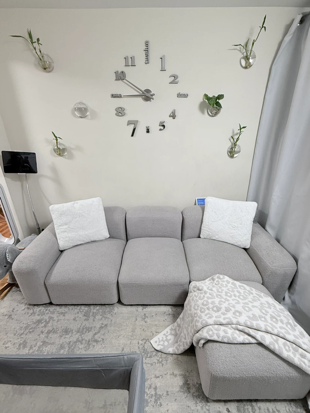 Cloud Modular Sofa with Ottoman