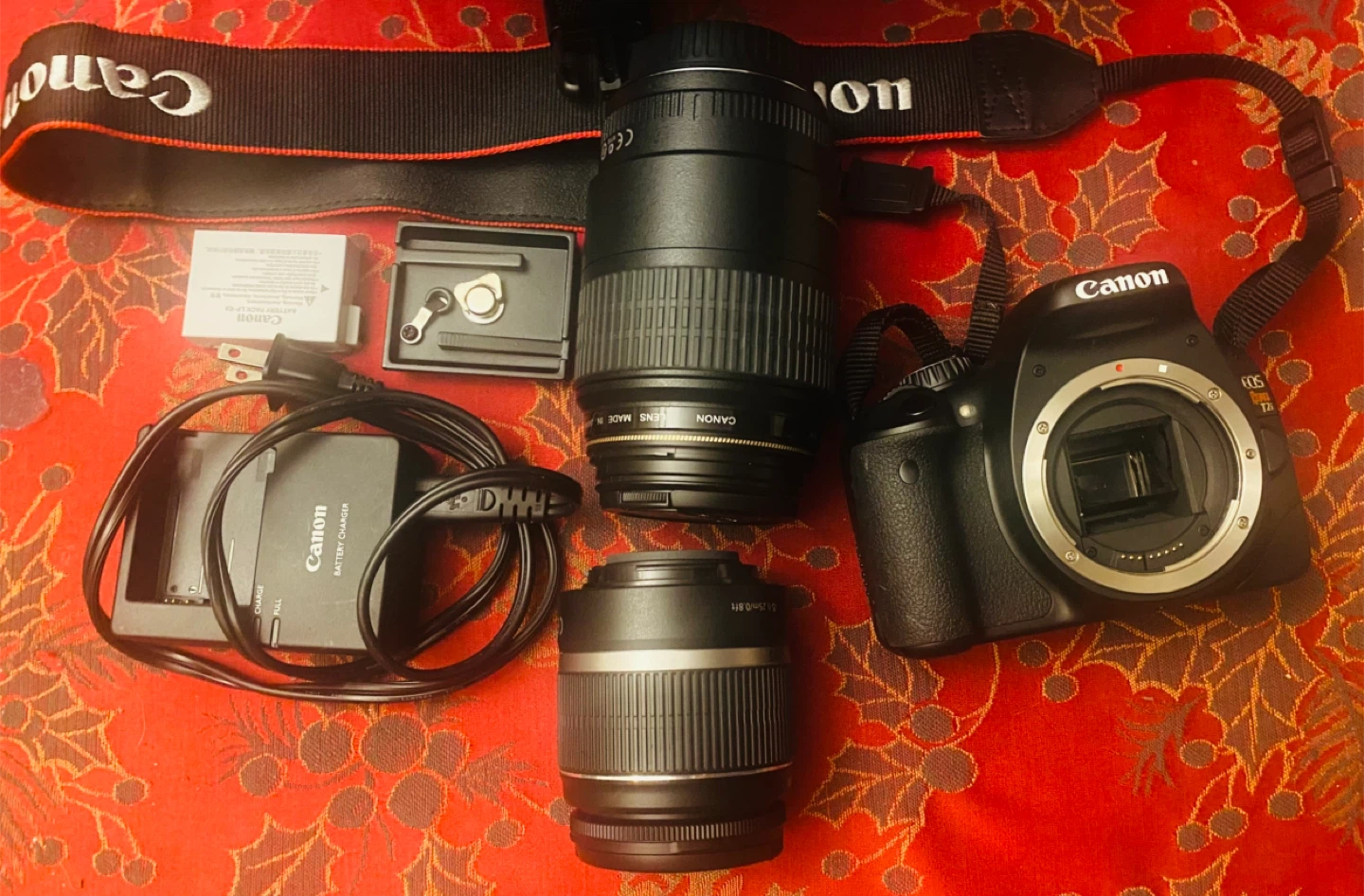 Canon EOS Rebel T2i DSLR Camera with Lenses - photo 5