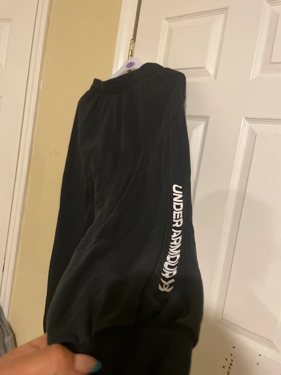 Under Armour Black Sweatpants - Size M - photo 4