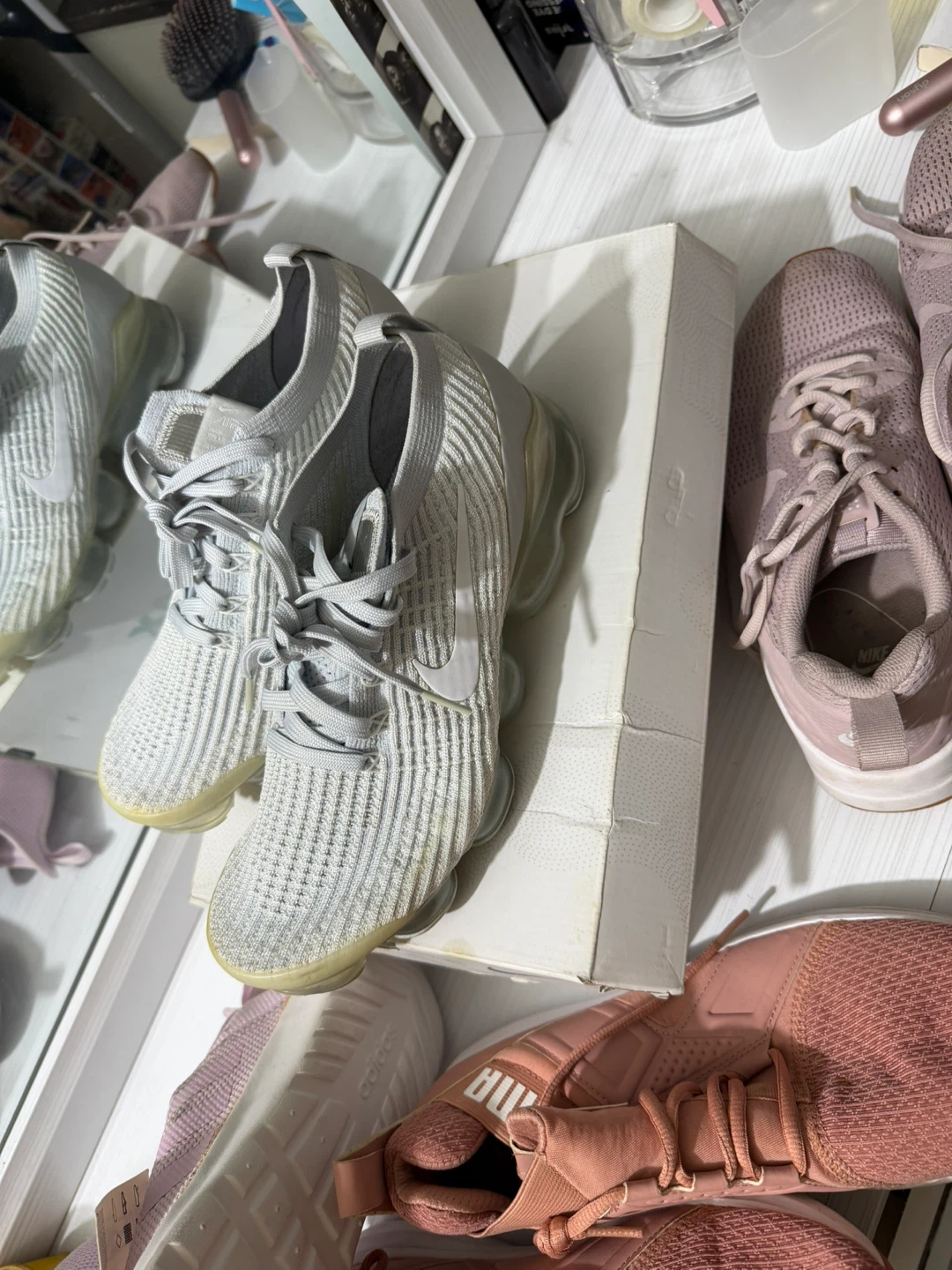 3 Adidas & 1 Nike Sneakers talla 8 todo - photo 2