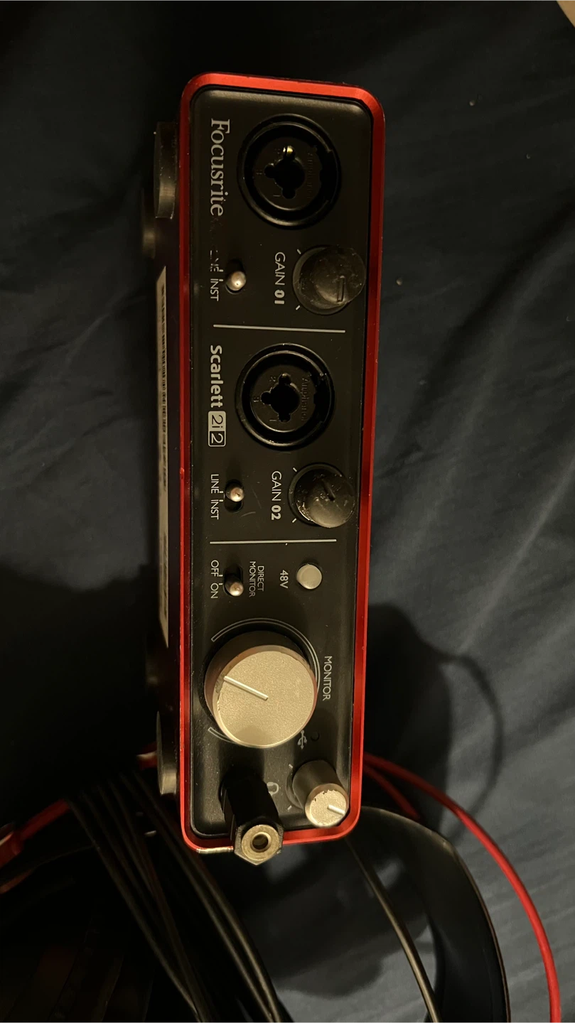 Scarlet2i2 ScarletHP60 and Akai MPK mini - photo 3
