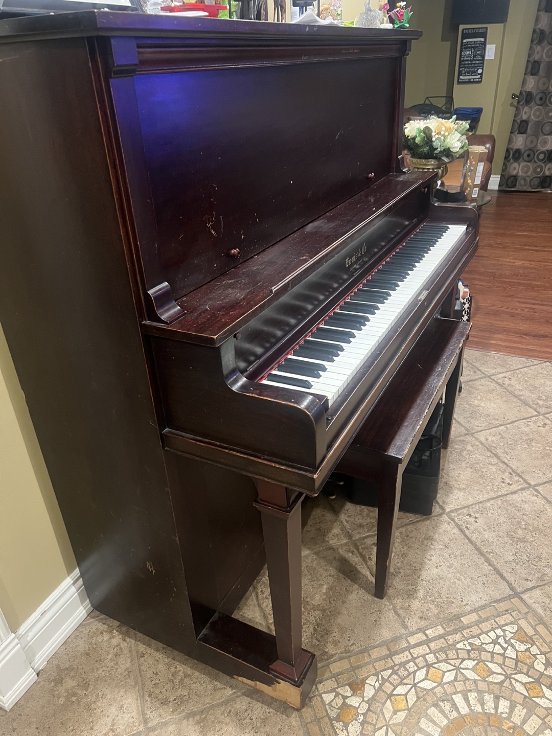 Free Ennis & Co. Upright Piano