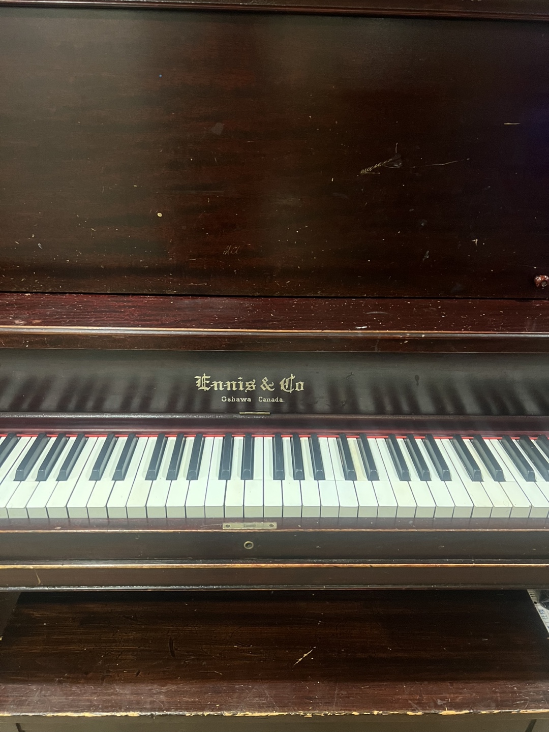 Free Ennis & Co. Upright Piano - photo 3