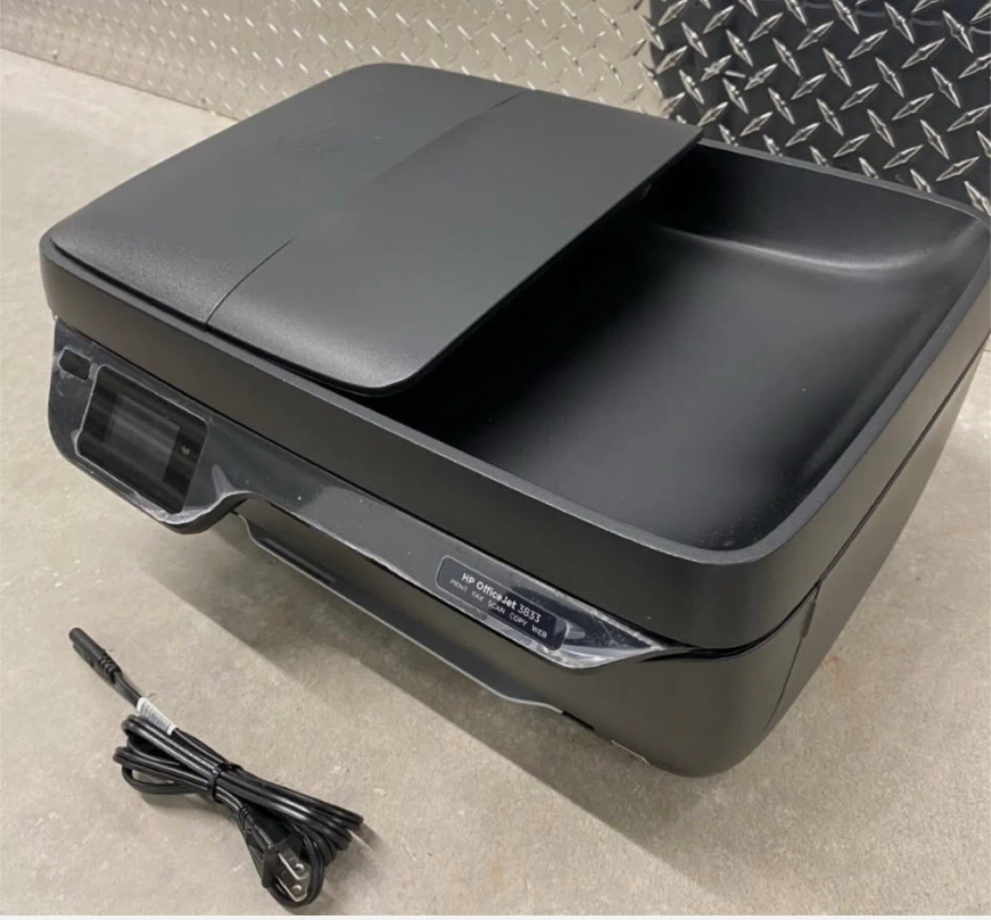 HP OfficeJet 3833 All-in-One Printer - Like New! - photo 4