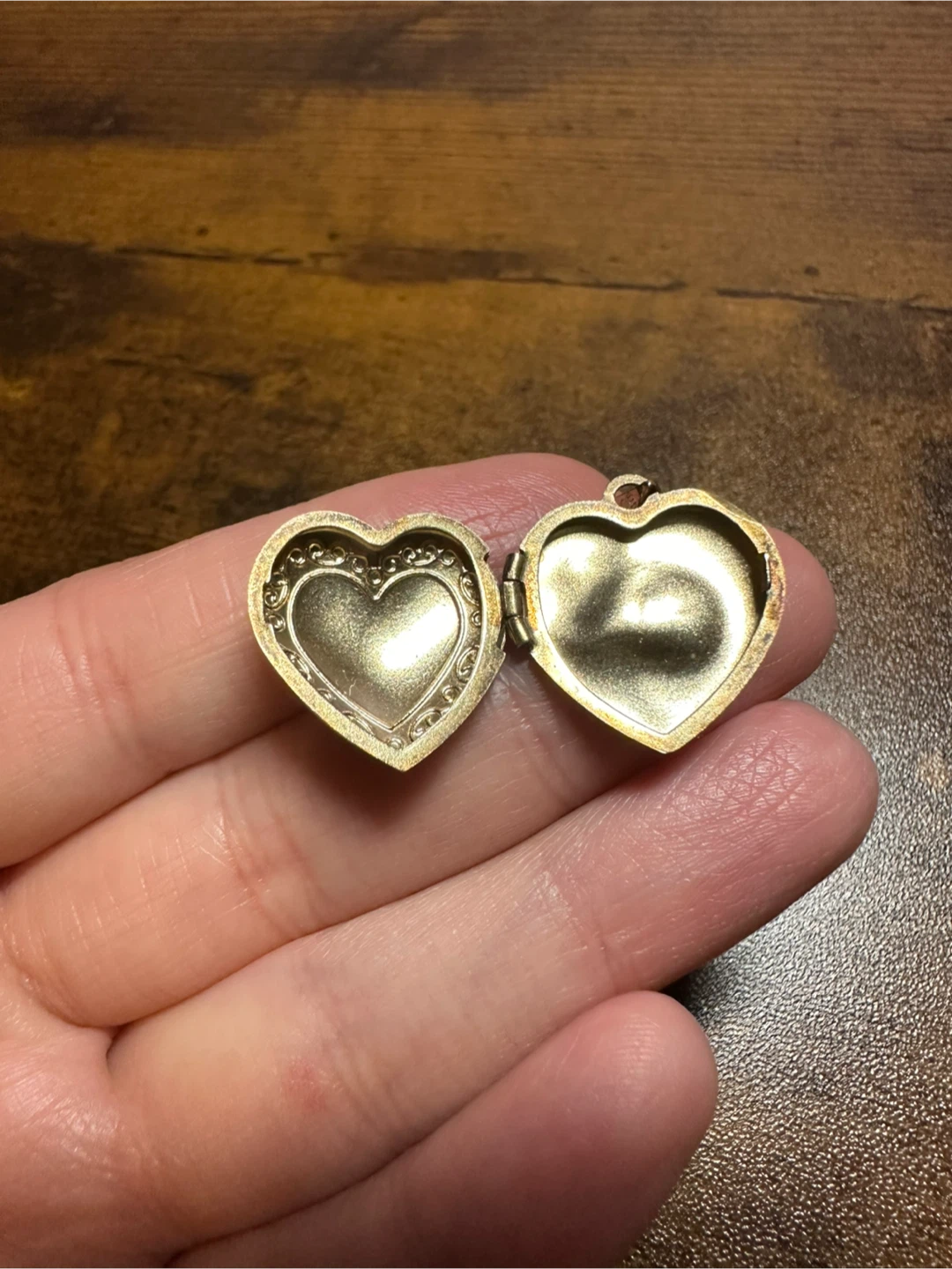 10k Gold and Sterling Silver Locket - photo 3