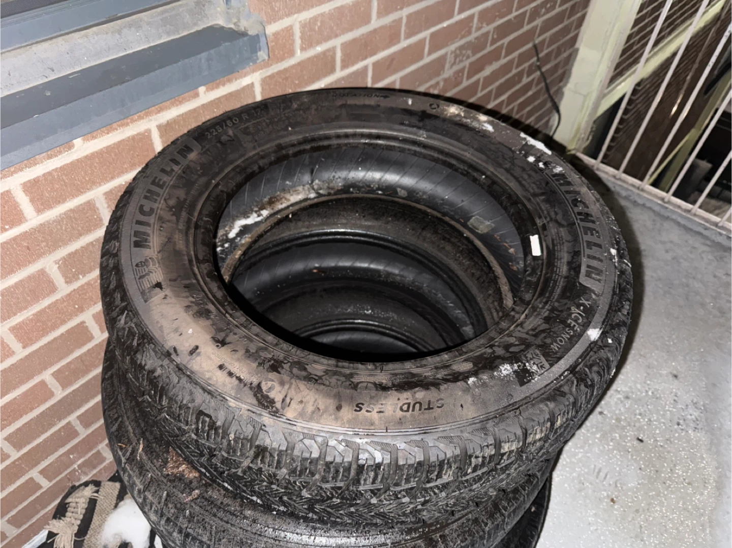 Michelin X-Ice Snow Winter Tires - 225/60 R17 - photo 5