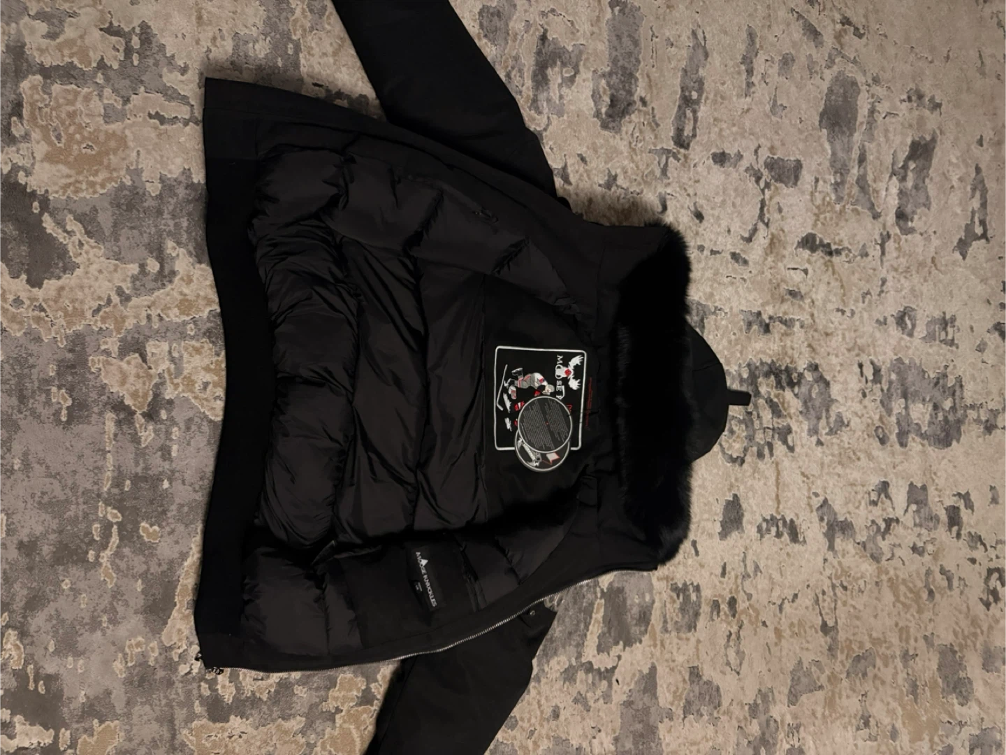 Moose Knuckles Fusion L/G Black Down Jacket - photo 2