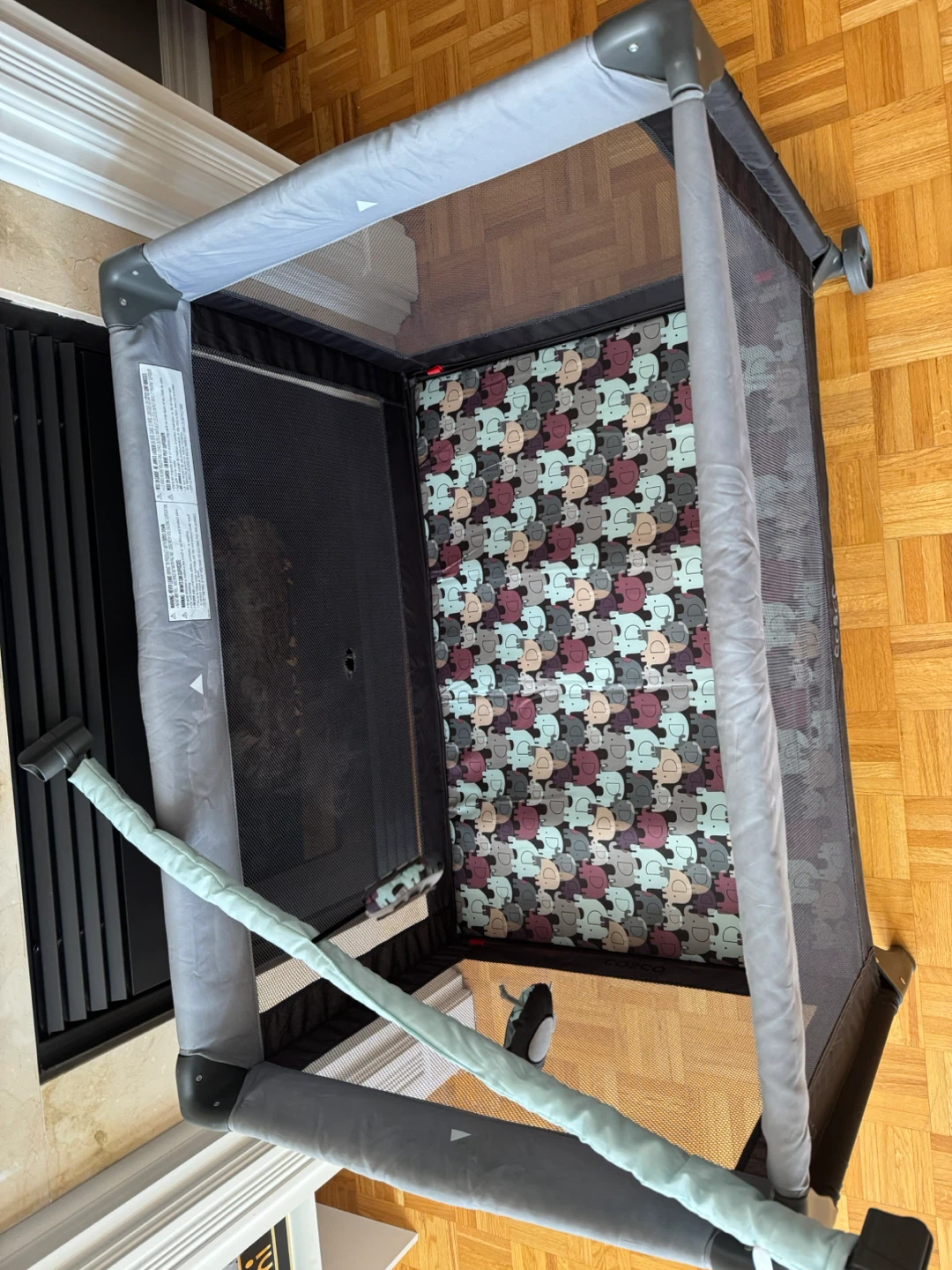 Cosco Funsport Playard - Great Condition