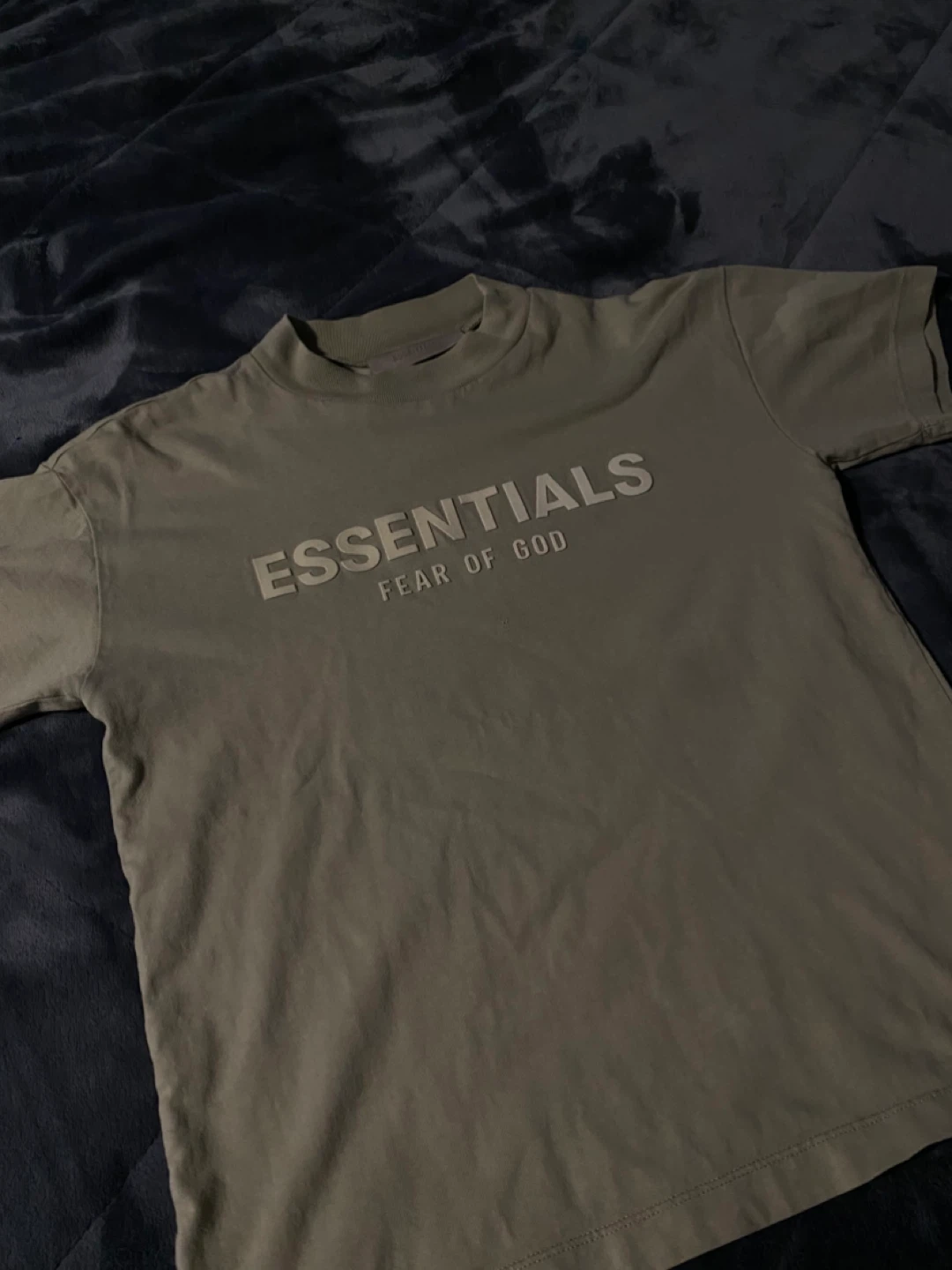 Essentials Fear of God T-Shirt - Size 10