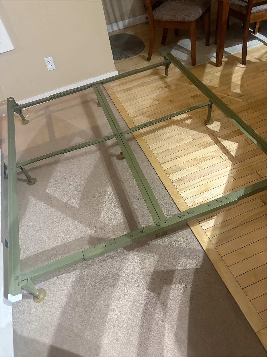 Queen Mattress, Box Spring & Bed Frame - photo 5
