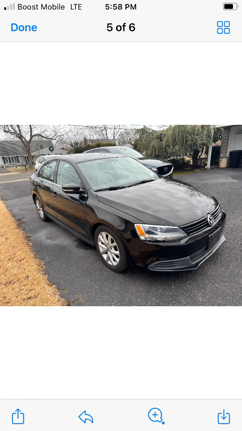 2013 Volkswagen Jetta - Black Sedan