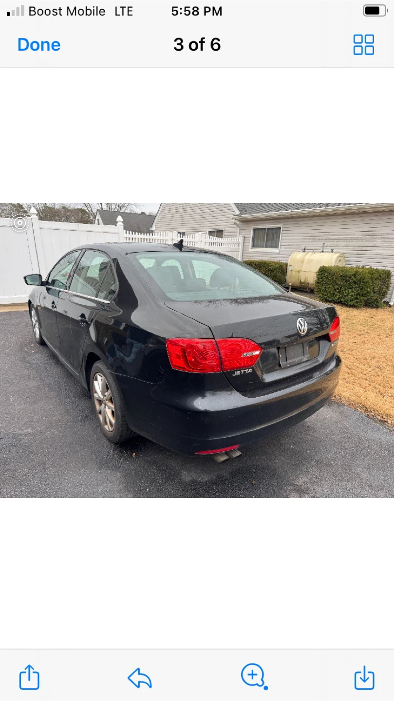 2013 Volkswagen Jetta - Black Sedan - photo 5