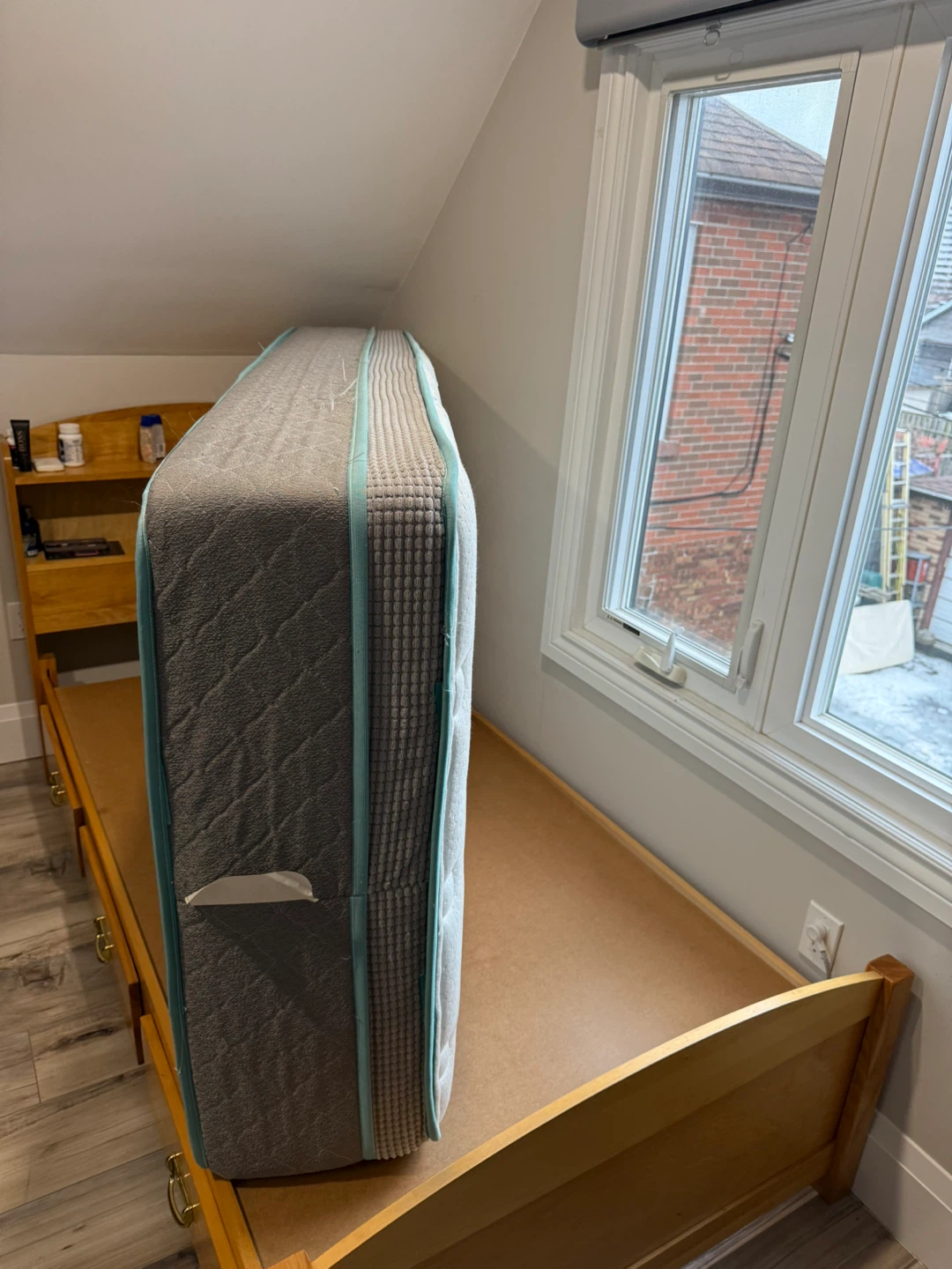 Single mattress