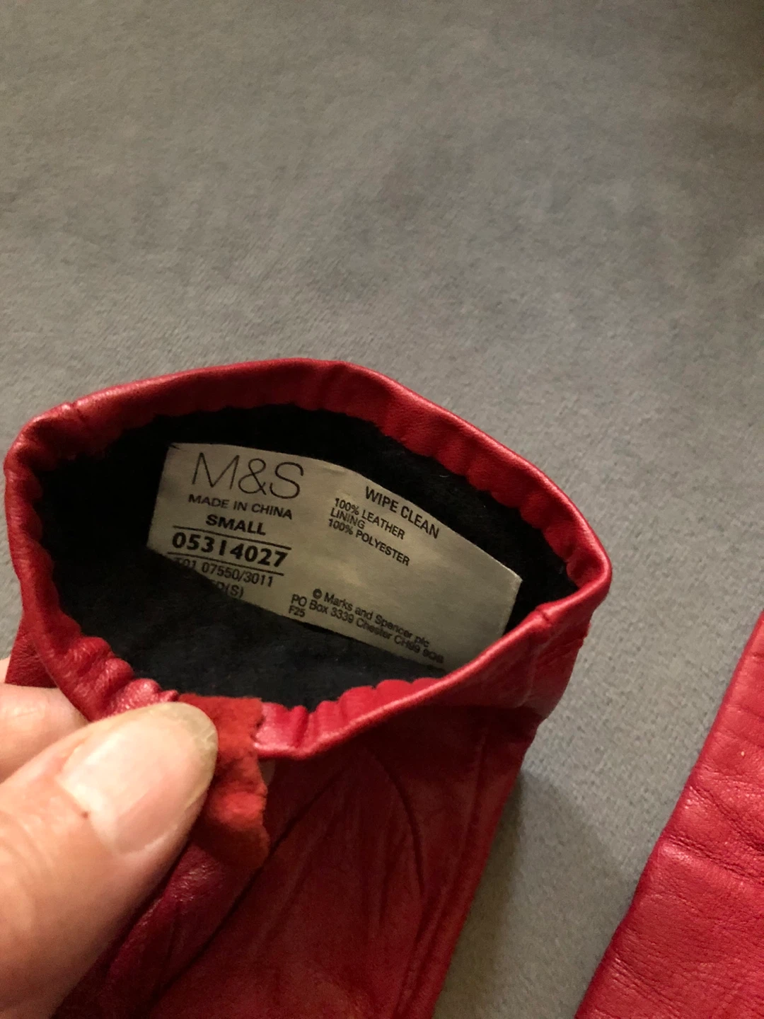 Red Leather Gloves, Small - photo 3