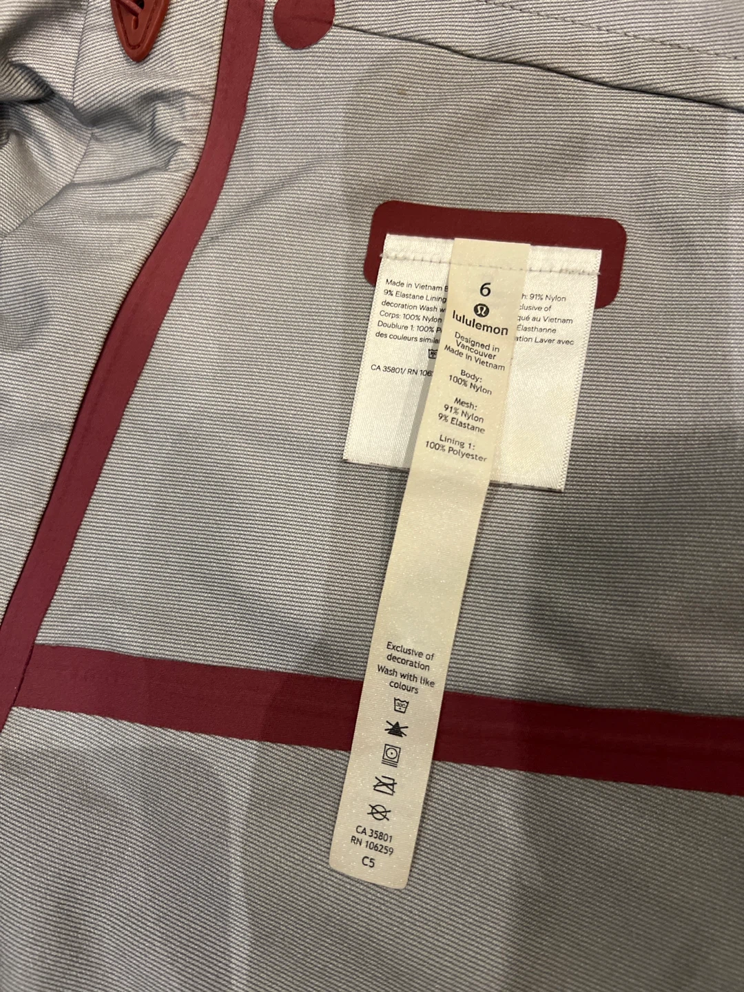 Lululemon Rain Rebel Jacket - Size 6 - photo 4