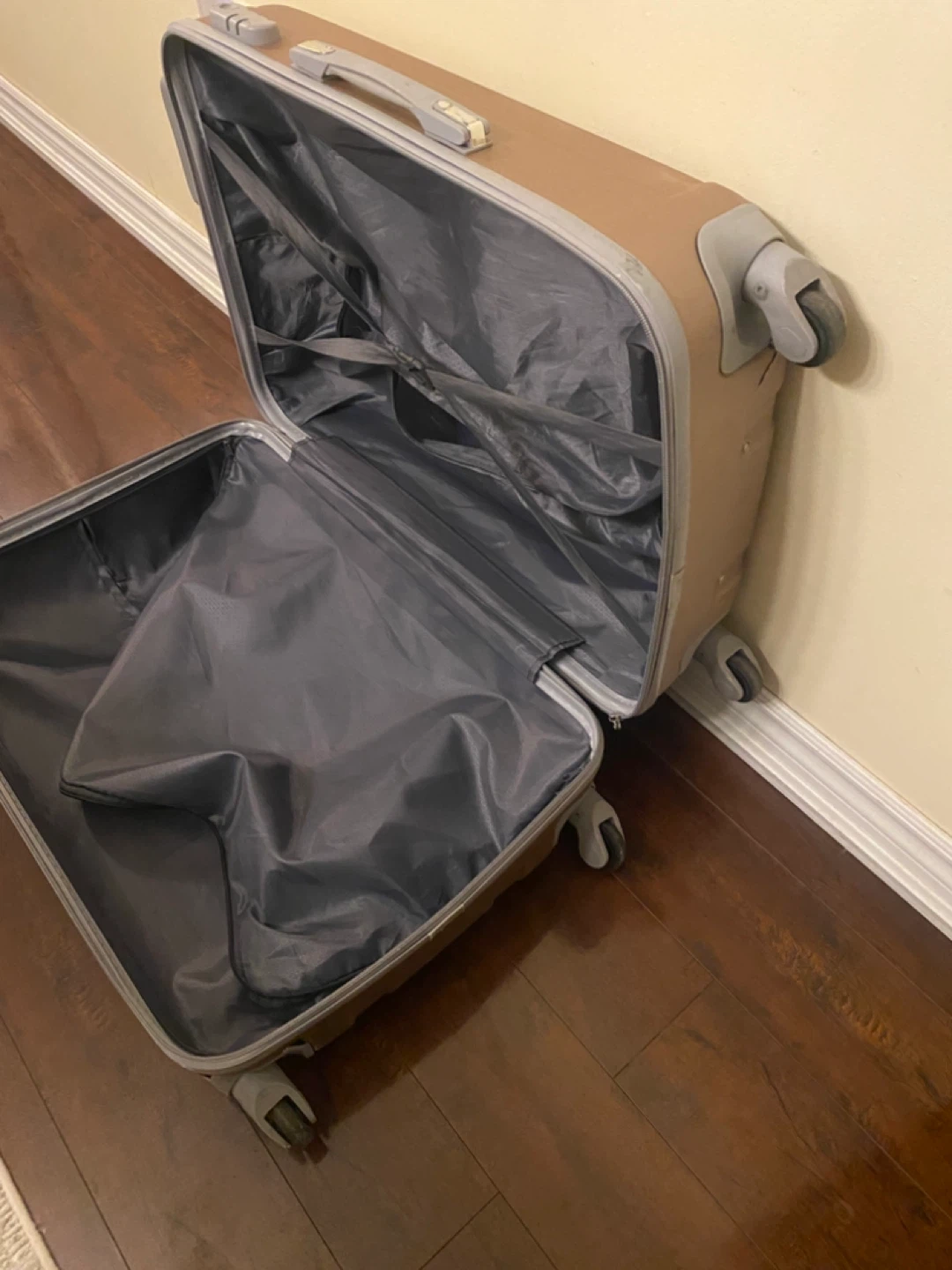 Luggage -Suitcase - photo 3