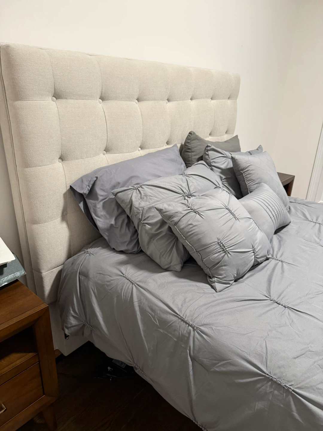 Adjustable Bed with mattress - photo 3