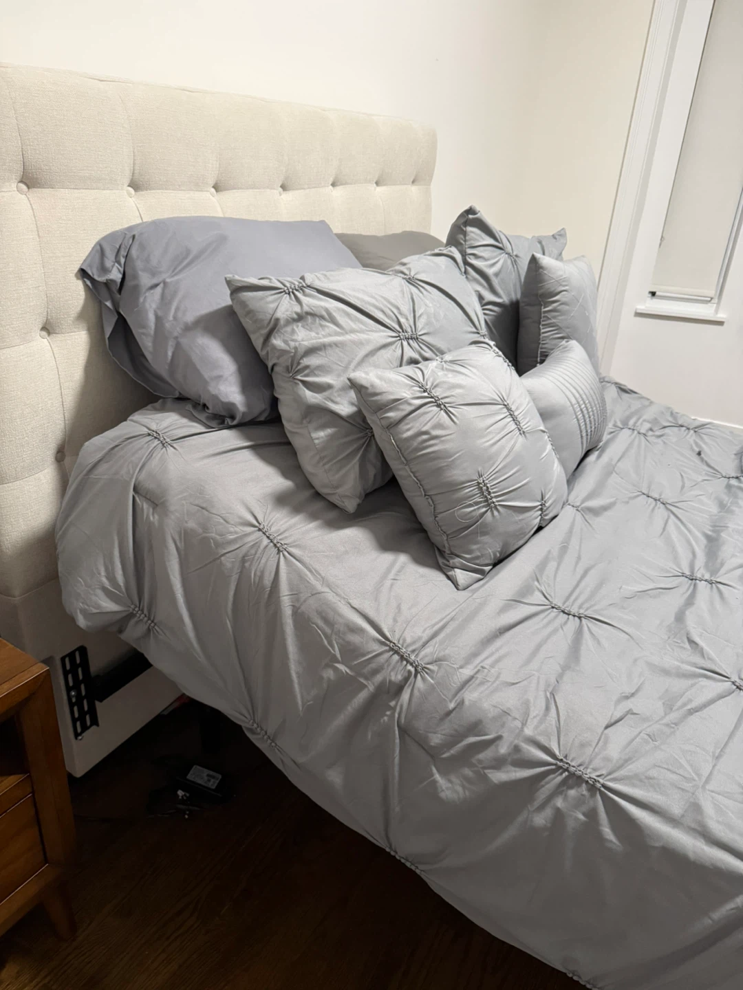 Adjustable Bed with mattress - photo 2