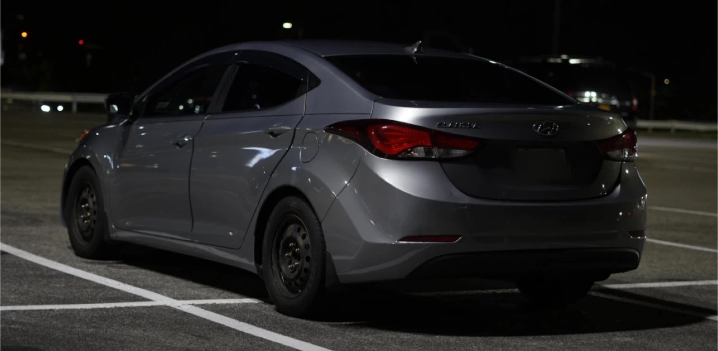 2016 Hyundai Elantra Manual 6SPD- Silver Sedan - photo 2